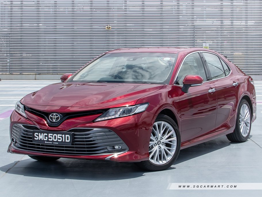 New Toyota Camry Photos, Photo Gallery - Sgcarmart