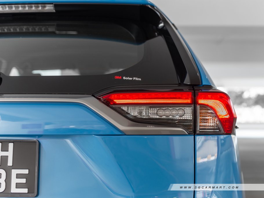 https://i.i-sgcm.com/new_cars/cars/12428/12428_g12