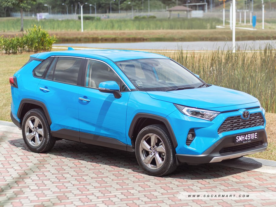 https://i.i-sgcm.com/new_cars/cars/12428/12428_g5