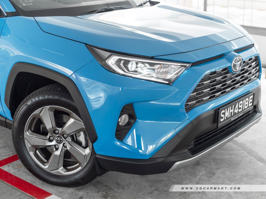 https://i.i-sgcm.com/new_cars/cars/12428/12428_g9