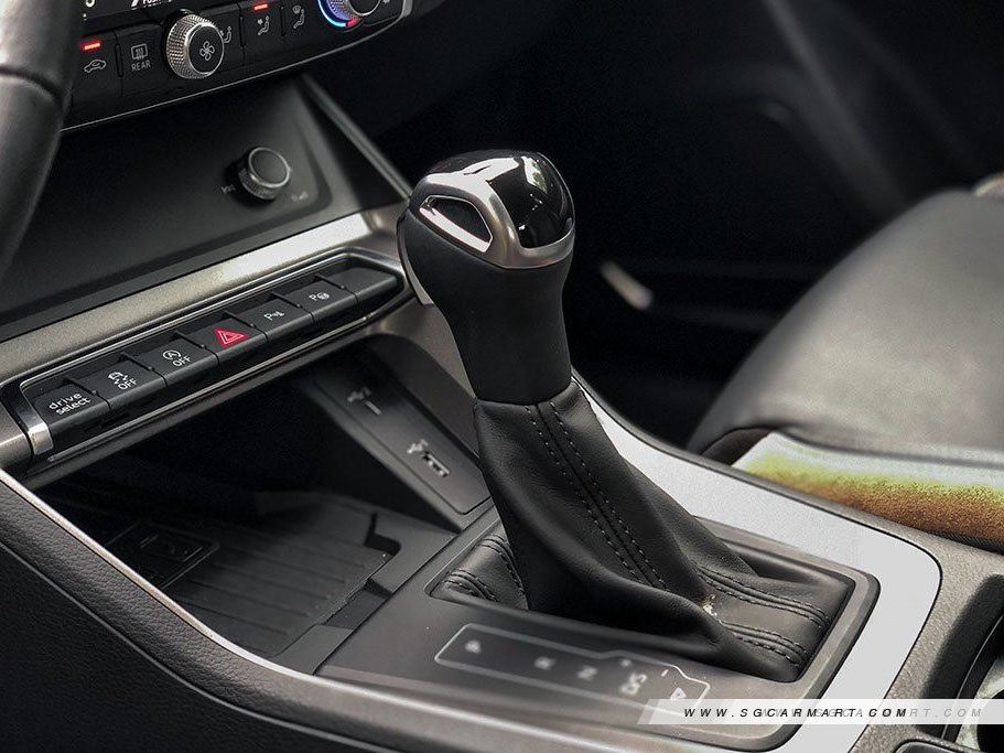 https://i.i-sgcm.com/new_cars/cars/12430/12430_g14