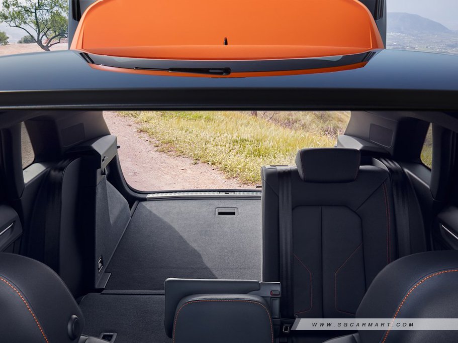 https://i.i-sgcm.com/new_cars/cars/12430/12430_g18