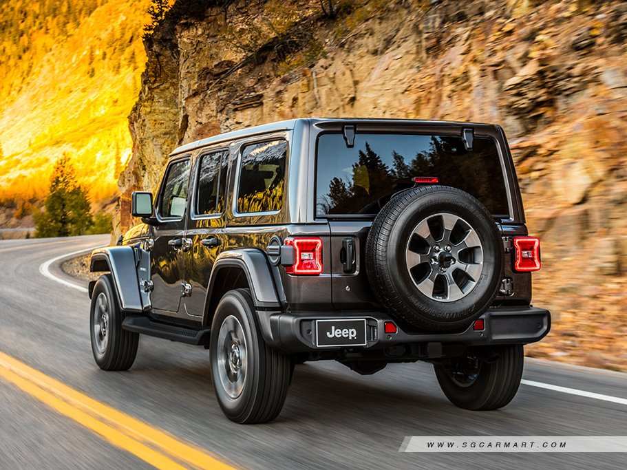 https://i.i-sgcm.com/new_cars/cars/12431/12431_g44