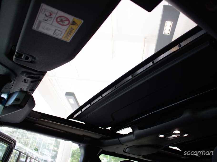 https://i.i-sgcm.com/new_cars/cars/12431/12431_g69