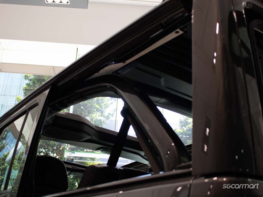 https://i.i-sgcm.com/new_cars/cars/12431/12431_g72