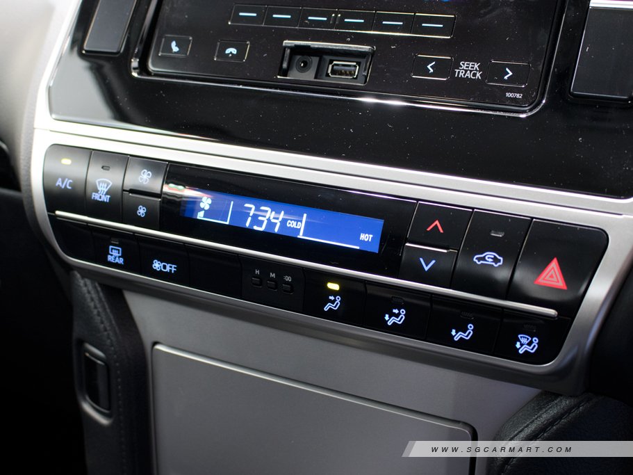 https://i.i-sgcm.com/new_cars/cars/12438/12438_g24