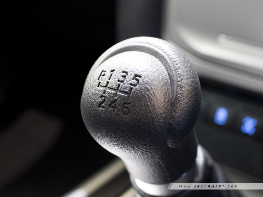 https://i.i-sgcm.com/new_cars/cars/12438/12438_g28