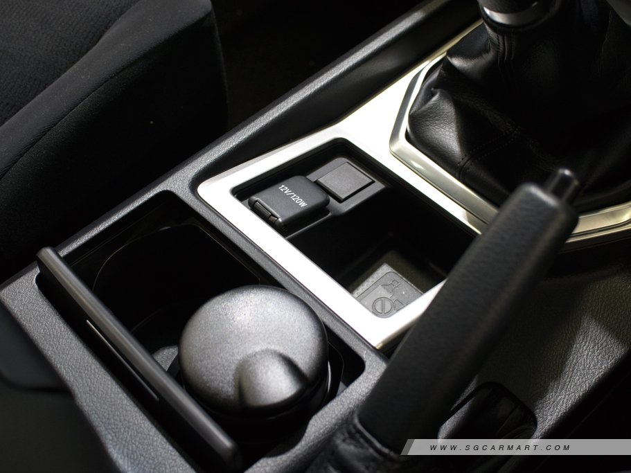 https://i.i-sgcm.com/new_cars/cars/12438/12438_g29