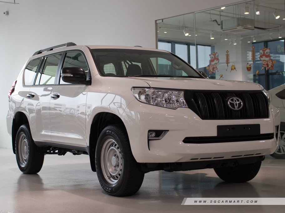 https://i.i-sgcm.com/new_cars/cars/12438/12438_g36