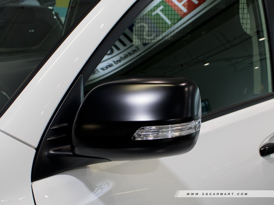 https://i.i-sgcm.com/new_cars/cars/12438/12438_g7
