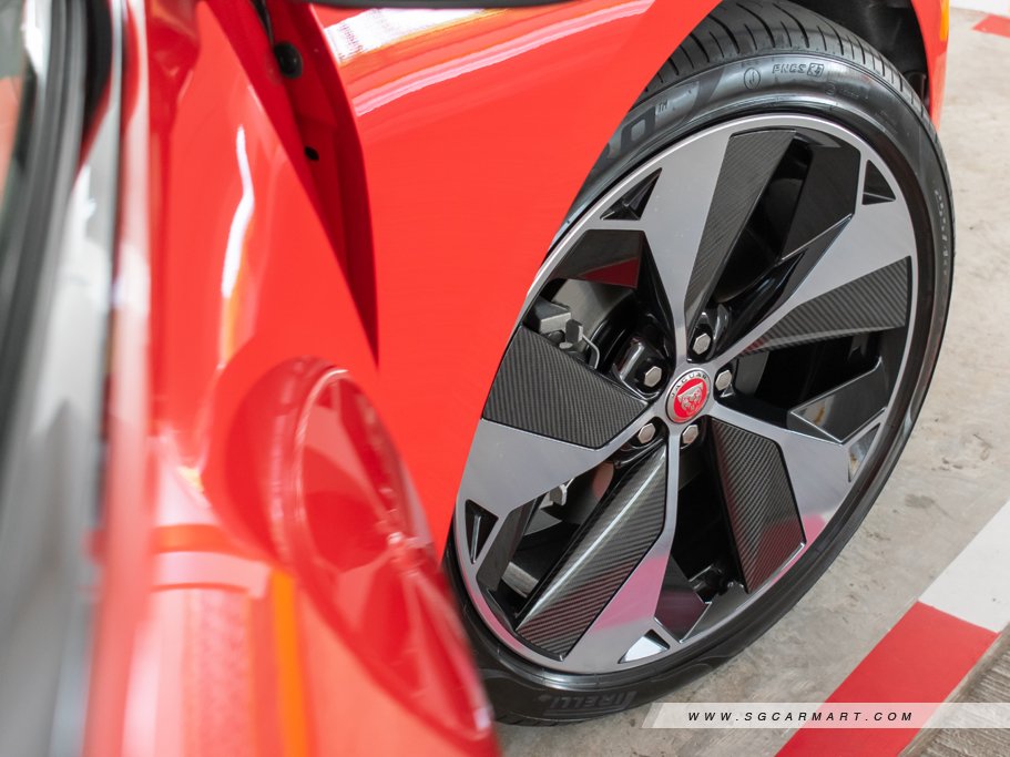 https://i.i-sgcm.com/new_cars/cars/12441/12441_g13