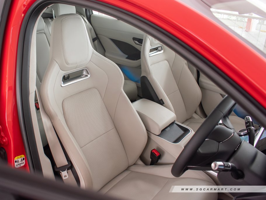https://i.i-sgcm.com/new_cars/cars/12441/12441_g37