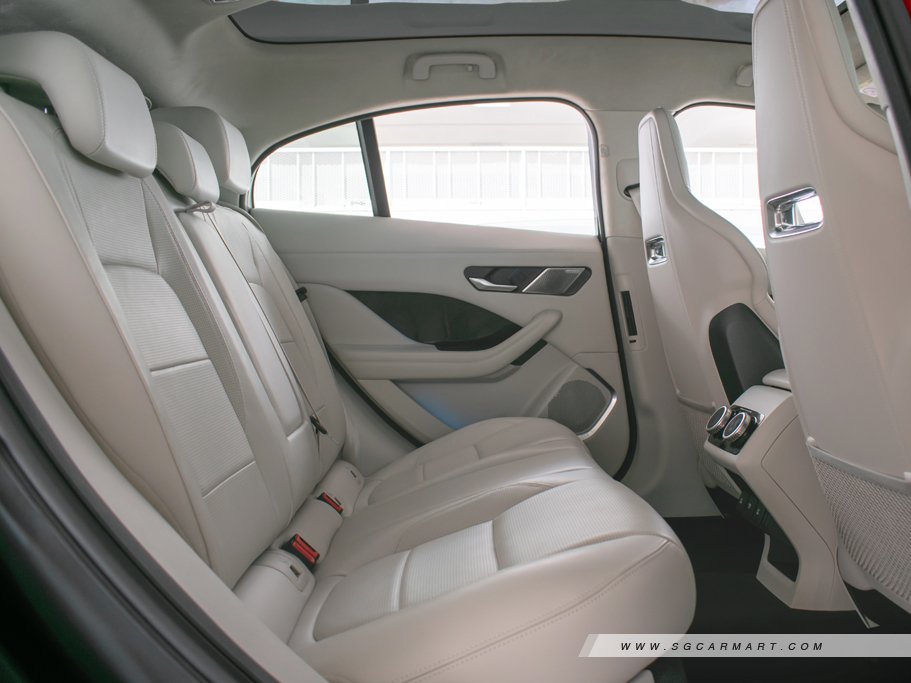 https://i.i-sgcm.com/new_cars/cars/12441/12441_g38