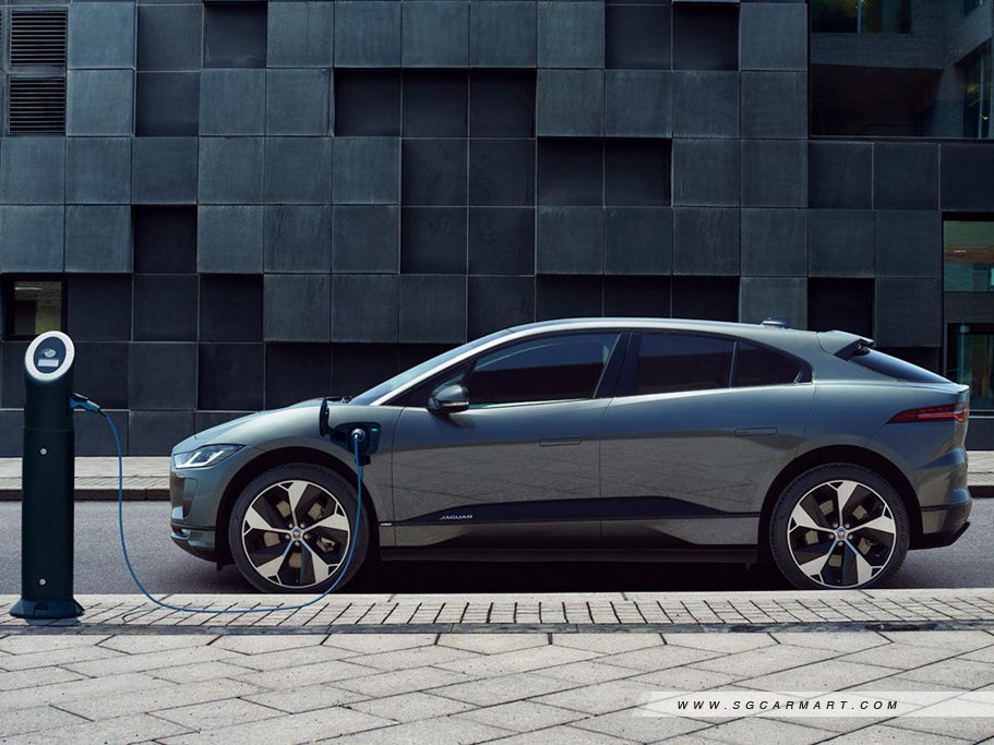 https://i.i-sgcm.com/new_cars/cars/12441/12441_g44