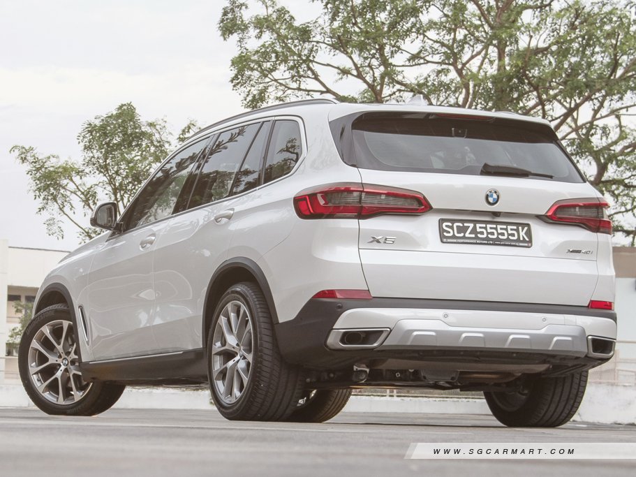 https://i.i-sgcm.com/new_cars/cars/12444/12444_g11