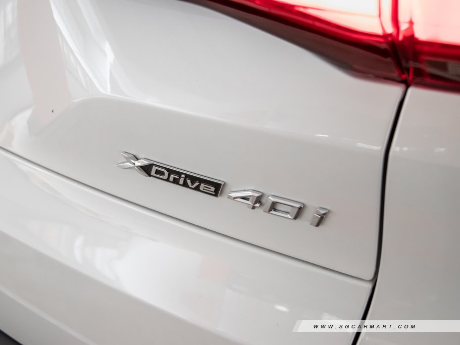 https://i.i-sgcm.com/new_cars/cars/12444/12444_g18