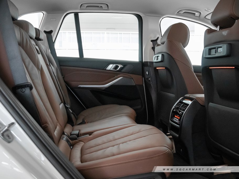 https://i.i-sgcm.com/new_cars/cars/12444/12444_g36