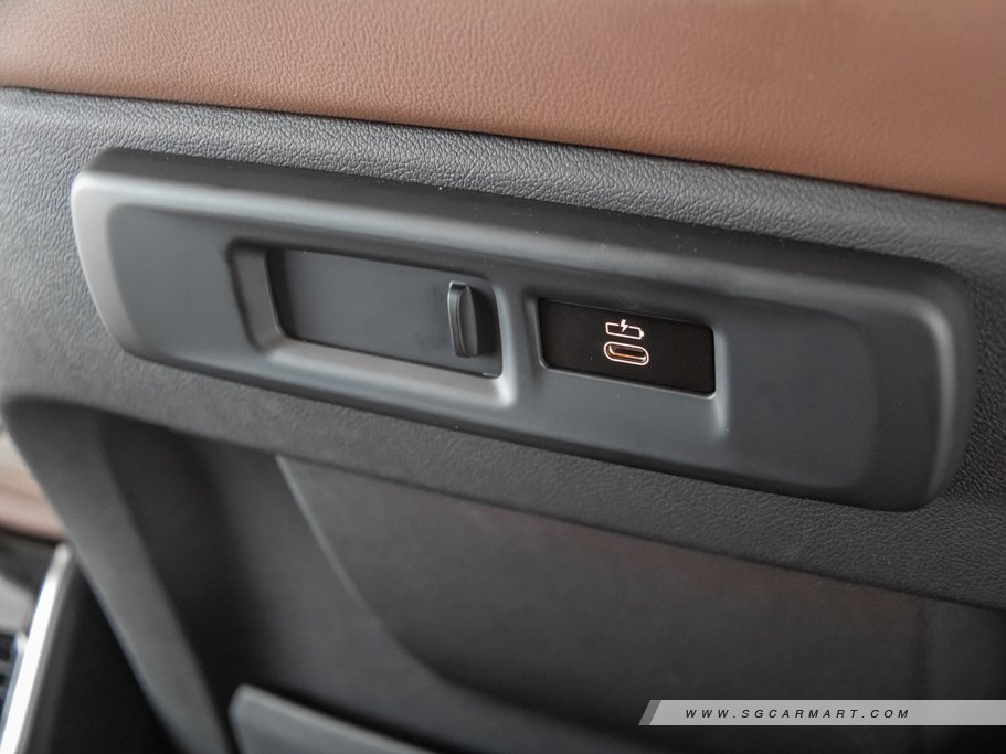 https://i.i-sgcm.com/new_cars/cars/12444/12444_g39