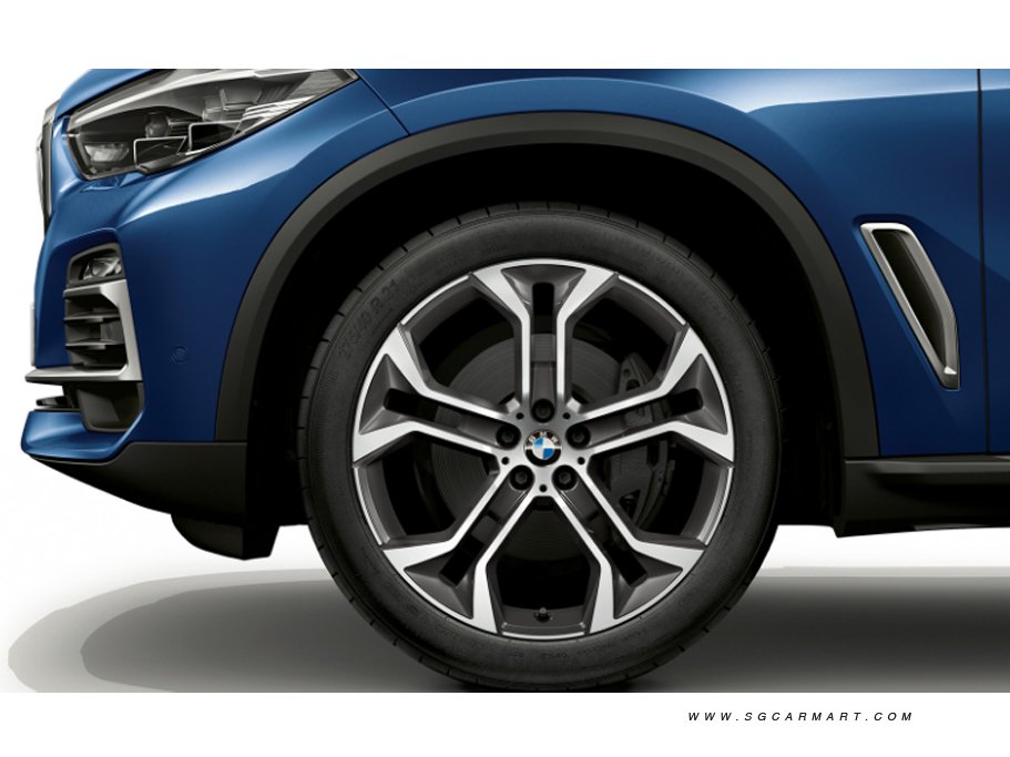 https://i.i-sgcm.com/new_cars/cars/12444/12444_g48