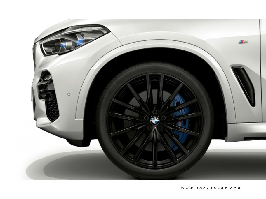 https://i.i-sgcm.com/new_cars/cars/12444/12444_g49