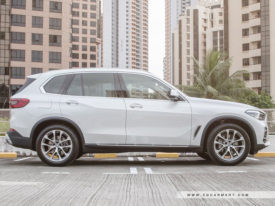 https://i.i-sgcm.com/new_cars/cars/12444/12444_g9