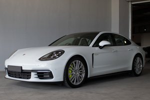 Porsche Panamera E-Hybrid