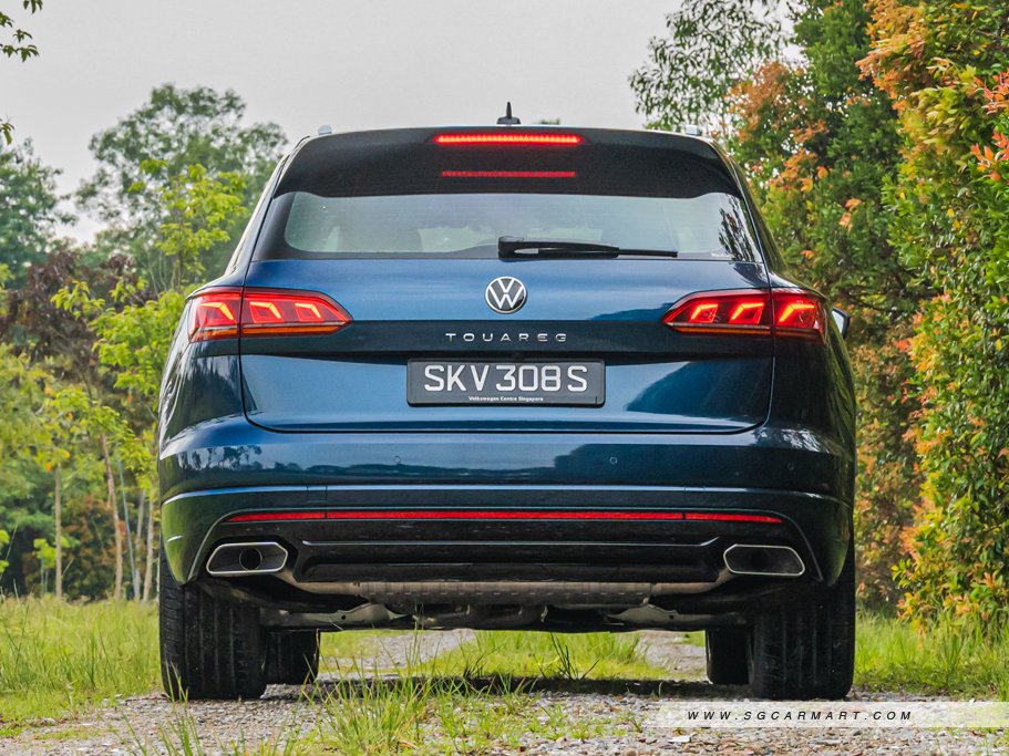 https://i.i-sgcm.com/new_cars/cars/12449/12449_g56