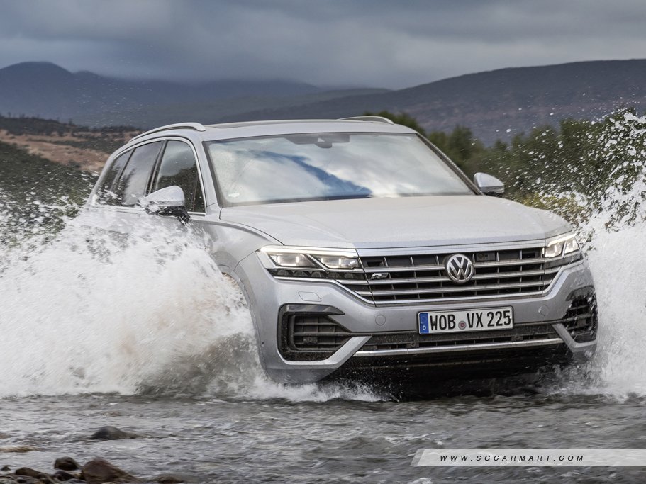 https://i.i-sgcm.com/new_cars/cars/12449/12449_g8