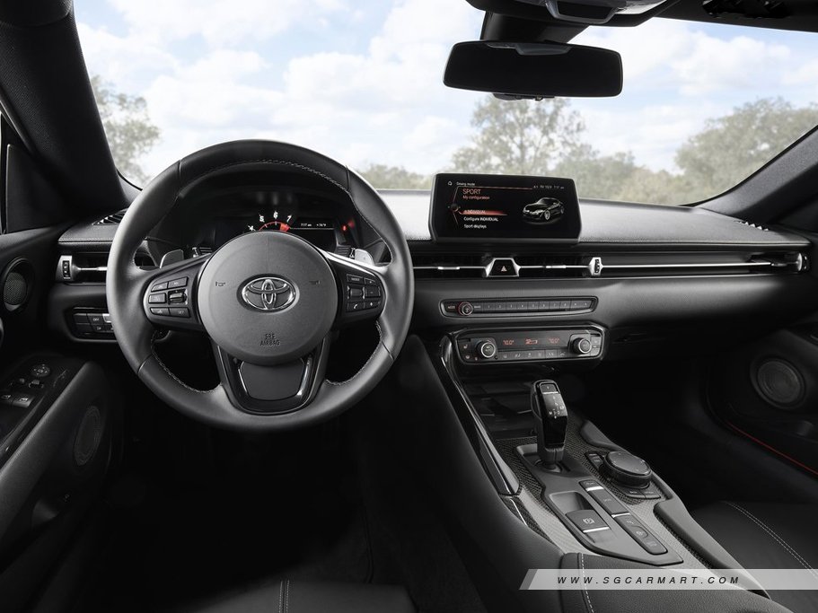 https://i.i-sgcm.com/new_cars/cars/12450/12450_g25