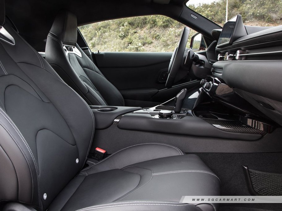 https://i.i-sgcm.com/new_cars/cars/12450/12450_g26