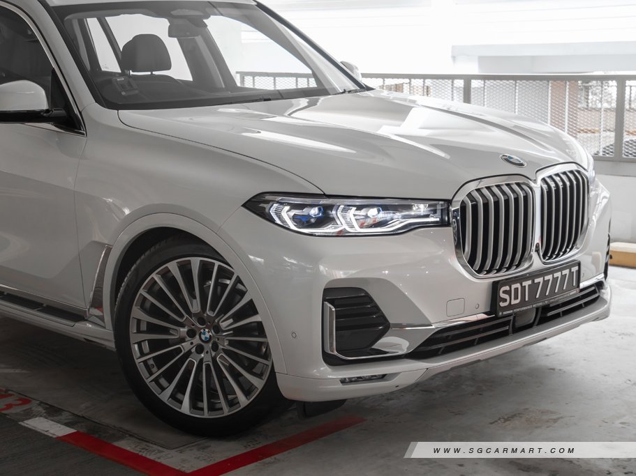 https://i.i-sgcm.com/new_cars/cars/12451/12451_g27