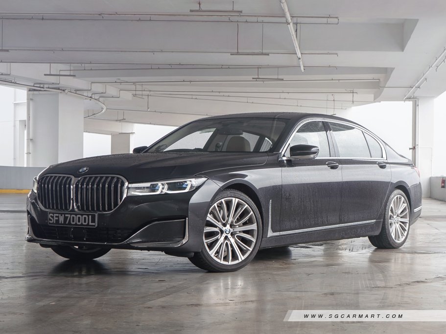 https://i.i-sgcm.com/new_cars/cars/12452/12452_g19