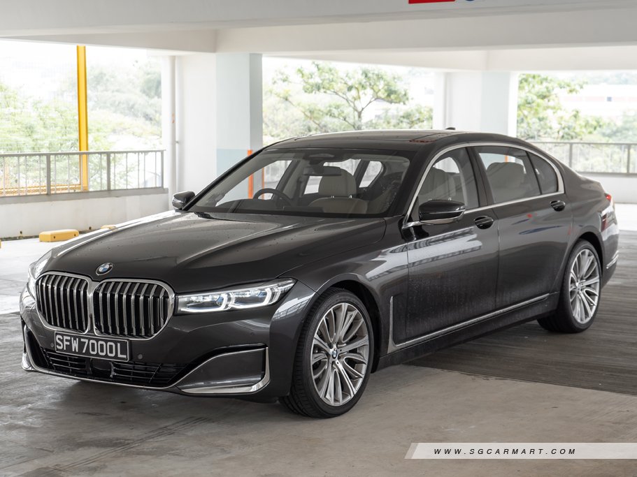 https://i.i-sgcm.com/new_cars/cars/12452/12452_g23