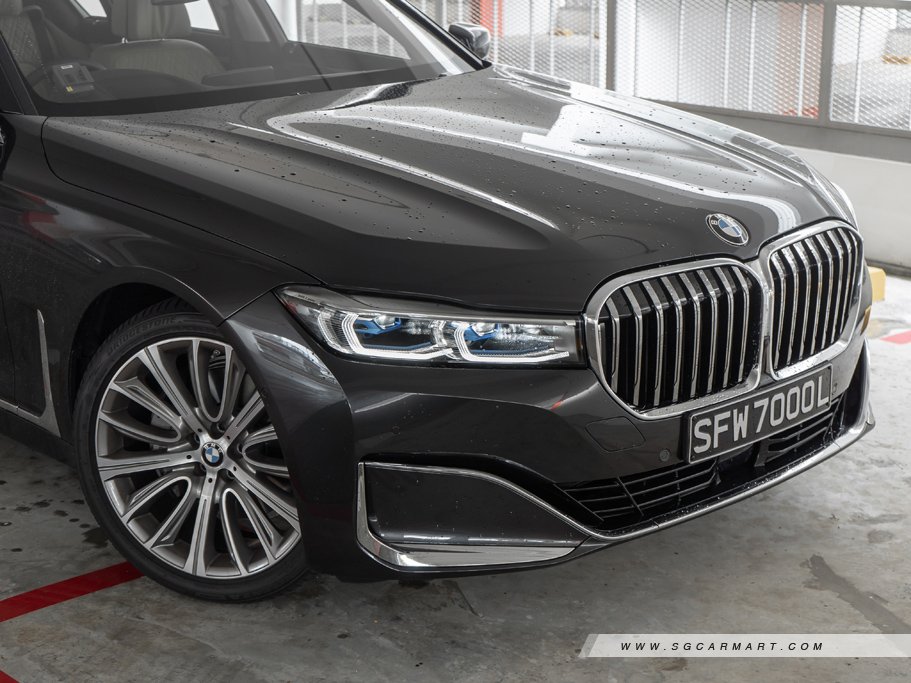 https://i.i-sgcm.com/new_cars/cars/12452/12452_g24