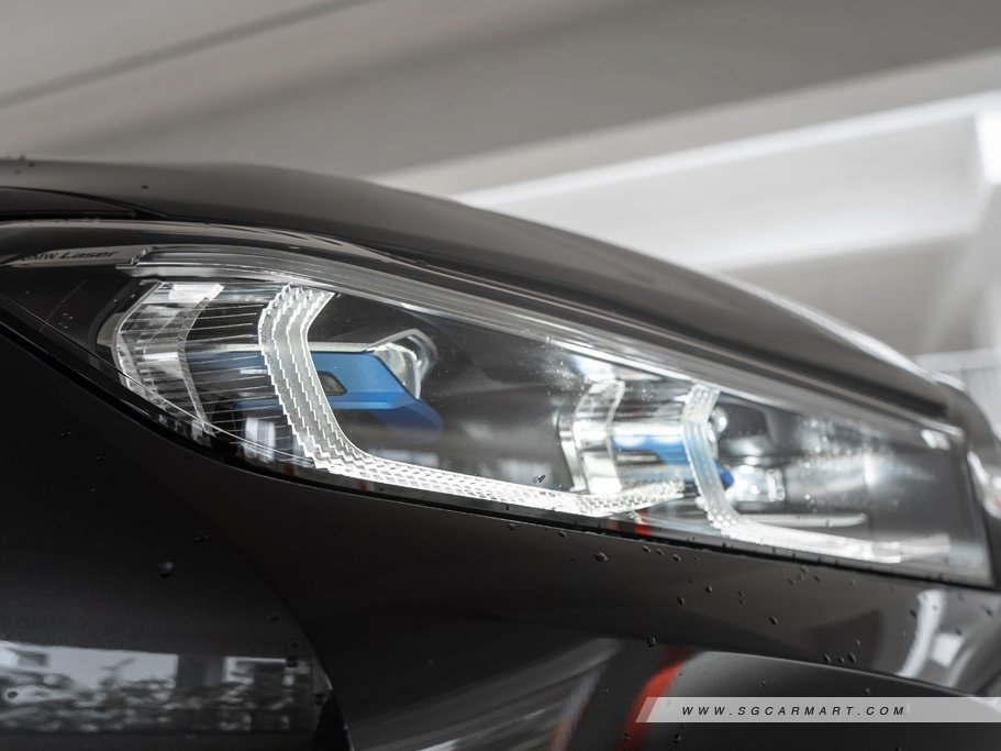 https://i.i-sgcm.com/new_cars/cars/12452/12452_g26
