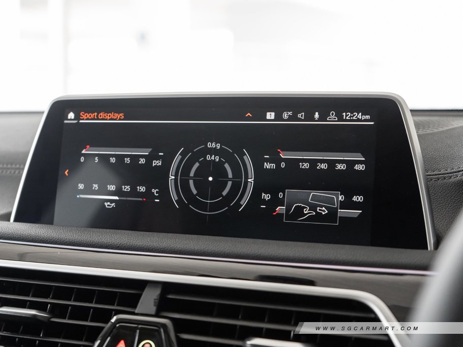 https://i.i-sgcm.com/new_cars/cars/12452/12452_g38