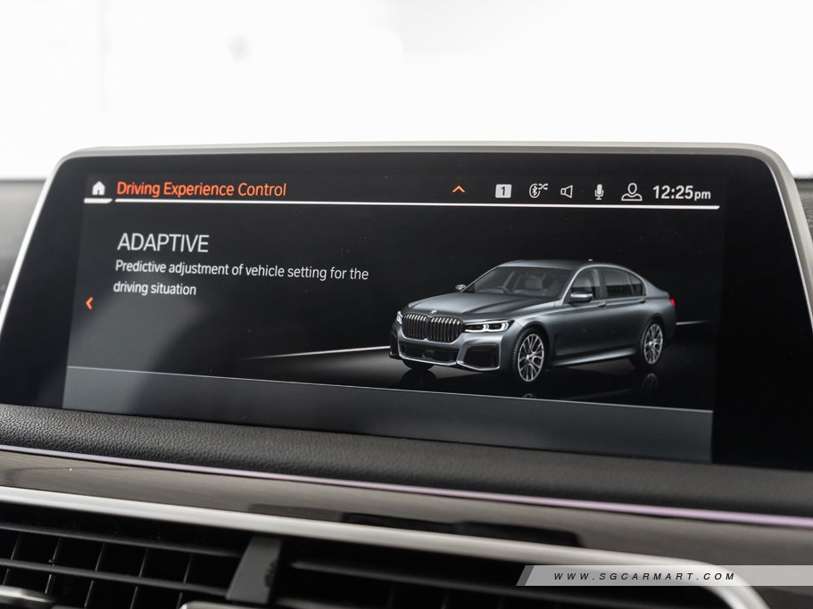 https://i.i-sgcm.com/new_cars/cars/12452/12452_g39