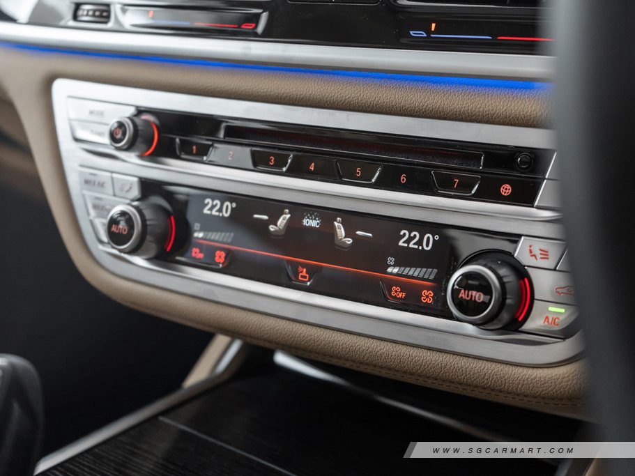 https://i.i-sgcm.com/new_cars/cars/12452/12452_g41