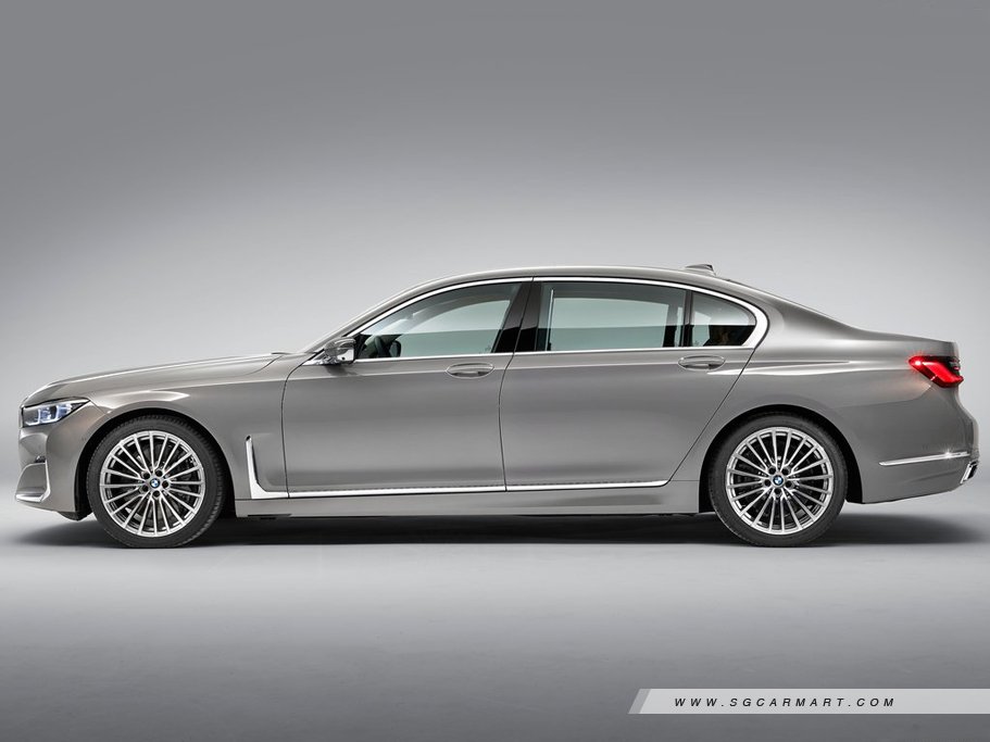 https://i.i-sgcm.com/new_cars/cars/12452/12452_g5