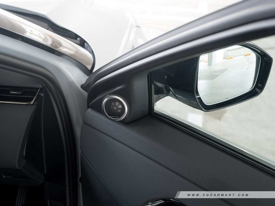 https://i.i-sgcm.com/new_cars/cars/12453/12453_g62