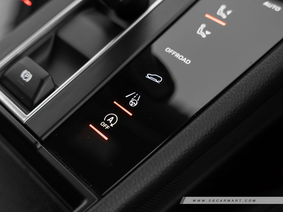 https://i.i-sgcm.com/new_cars/cars/12454/12454_g106