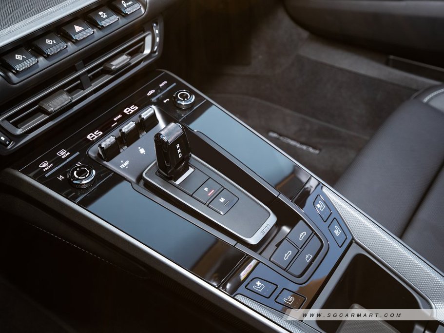 https://i.i-sgcm.com/new_cars/cars/12456/12456_g14
