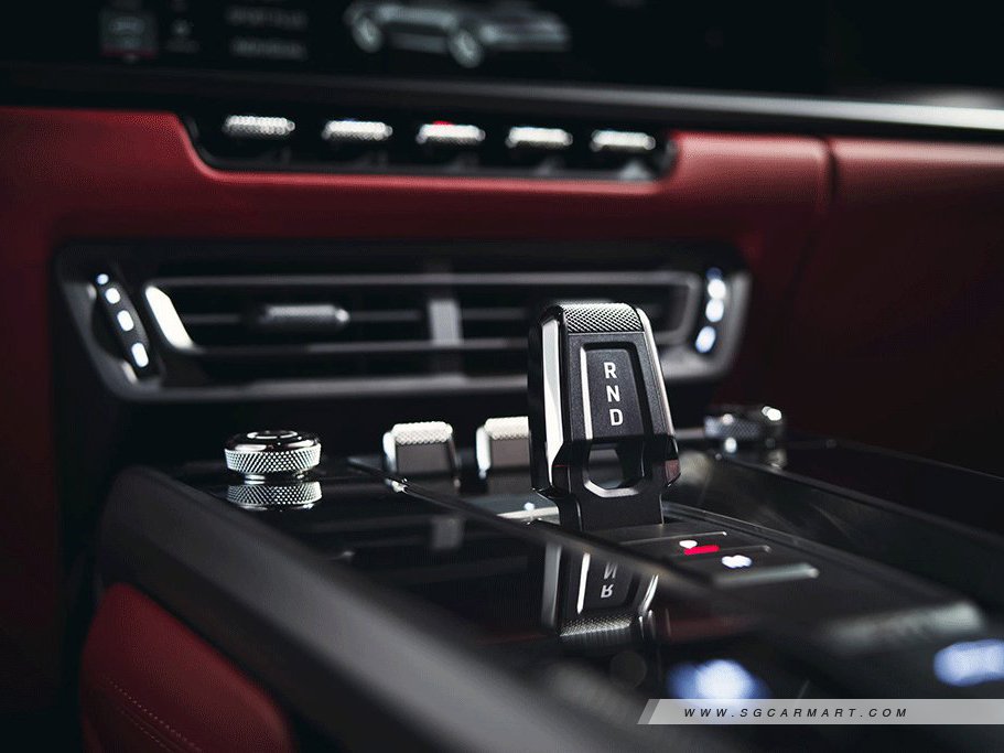 https://i.i-sgcm.com/new_cars/cars/12456/12456_g16