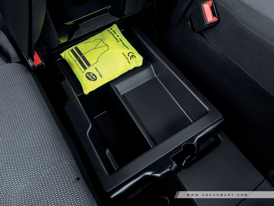 https://i.i-sgcm.com/new_cars/cars/12460/12460_g10