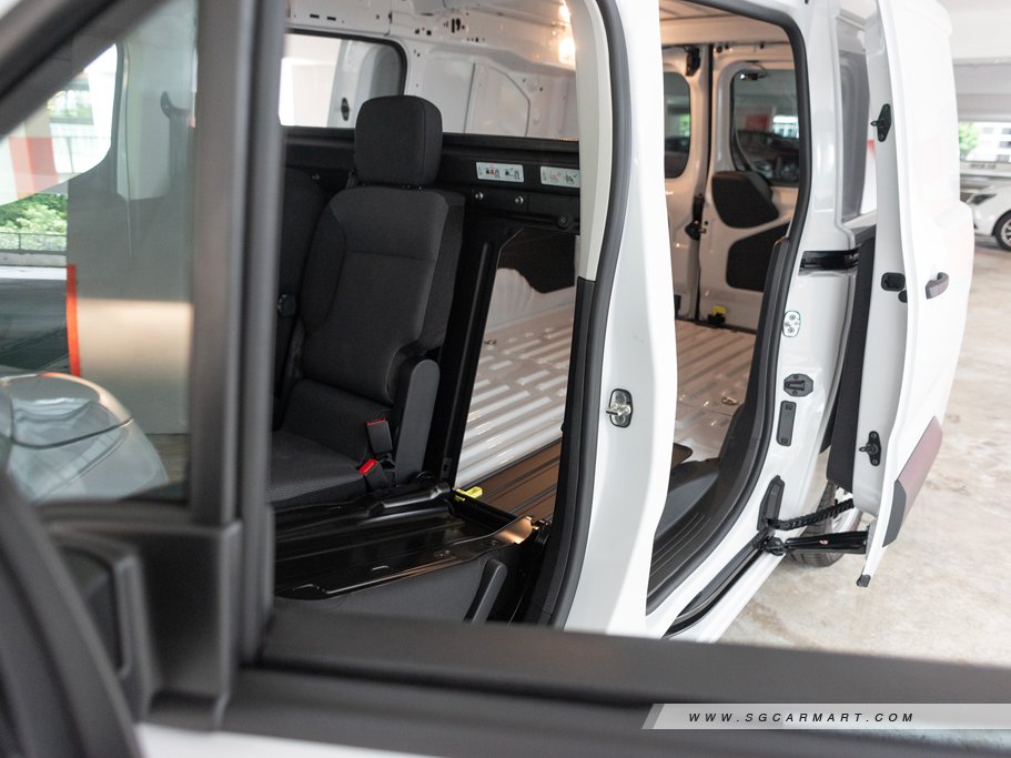 https://i.i-sgcm.com/new_cars/cars/12460/12460_g39