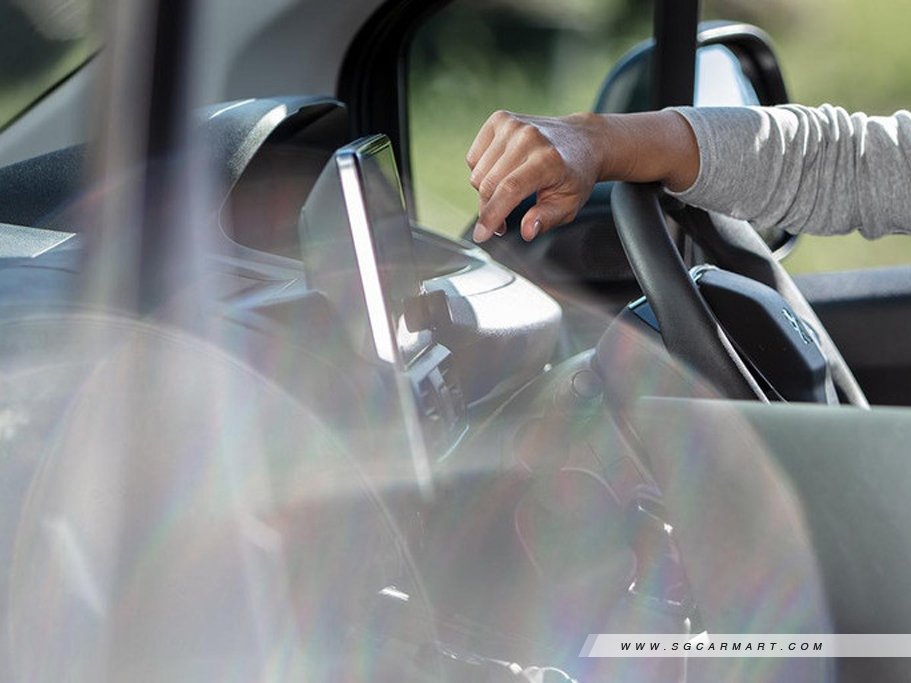 https://i.i-sgcm.com/new_cars/cars/12460/12460_g5