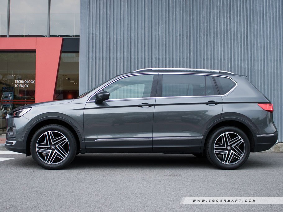 https://i.i-sgcm.com/new_cars/cars/12461/12461_g16