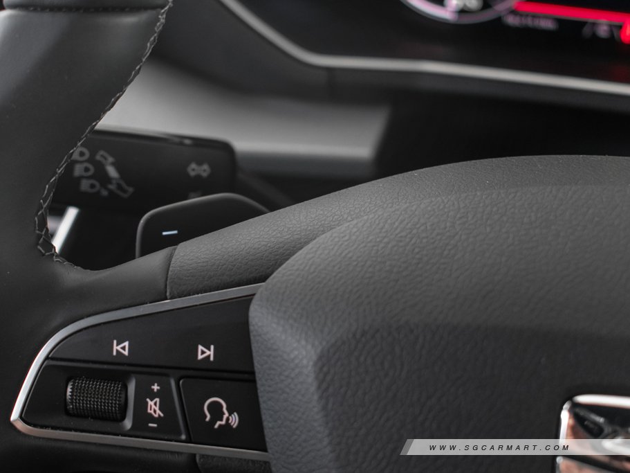 https://i.i-sgcm.com/new_cars/cars/12461/12461_g66