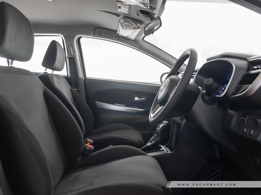 https://i.i-sgcm.com/new_cars/cars/12462/12462_g20