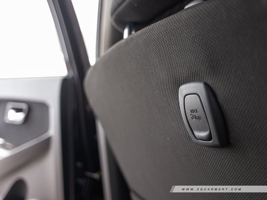 https://i.i-sgcm.com/new_cars/cars/12462/12462_g24